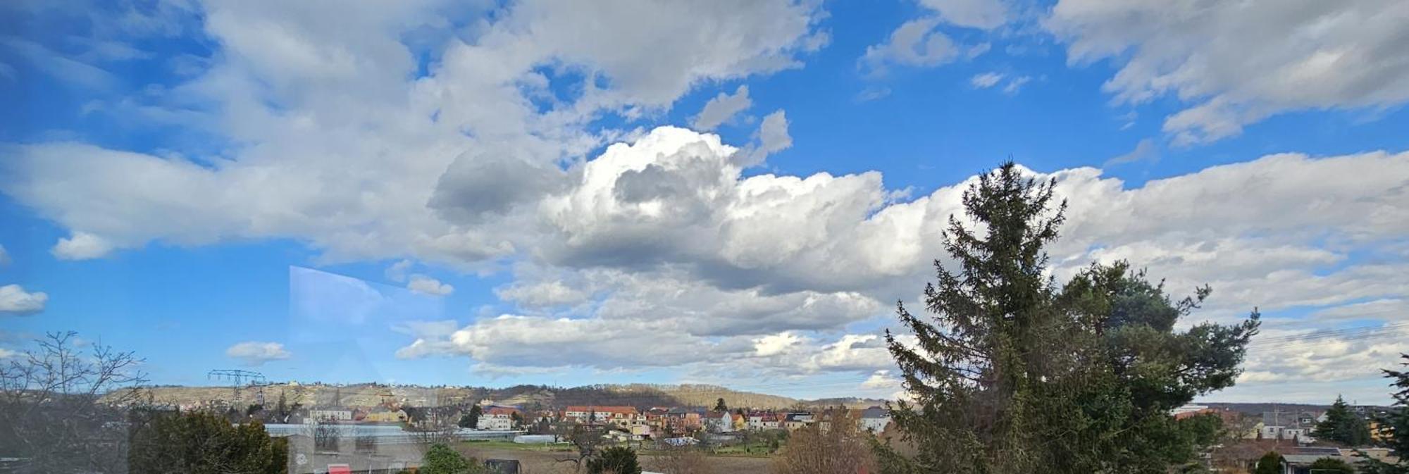 Sehr Schoenes Und Grosses Haus In Dresden - Partys Und Andere Feierlichkeiten Sind Wegen Eventueller Laermbelaestigung Nicht Gestattet Екстер'єр фото